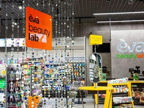 Лінія магазинів EVA почала експорт private label